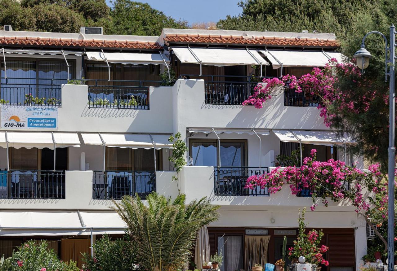 Gio-Ma Plakiás Exterior foto