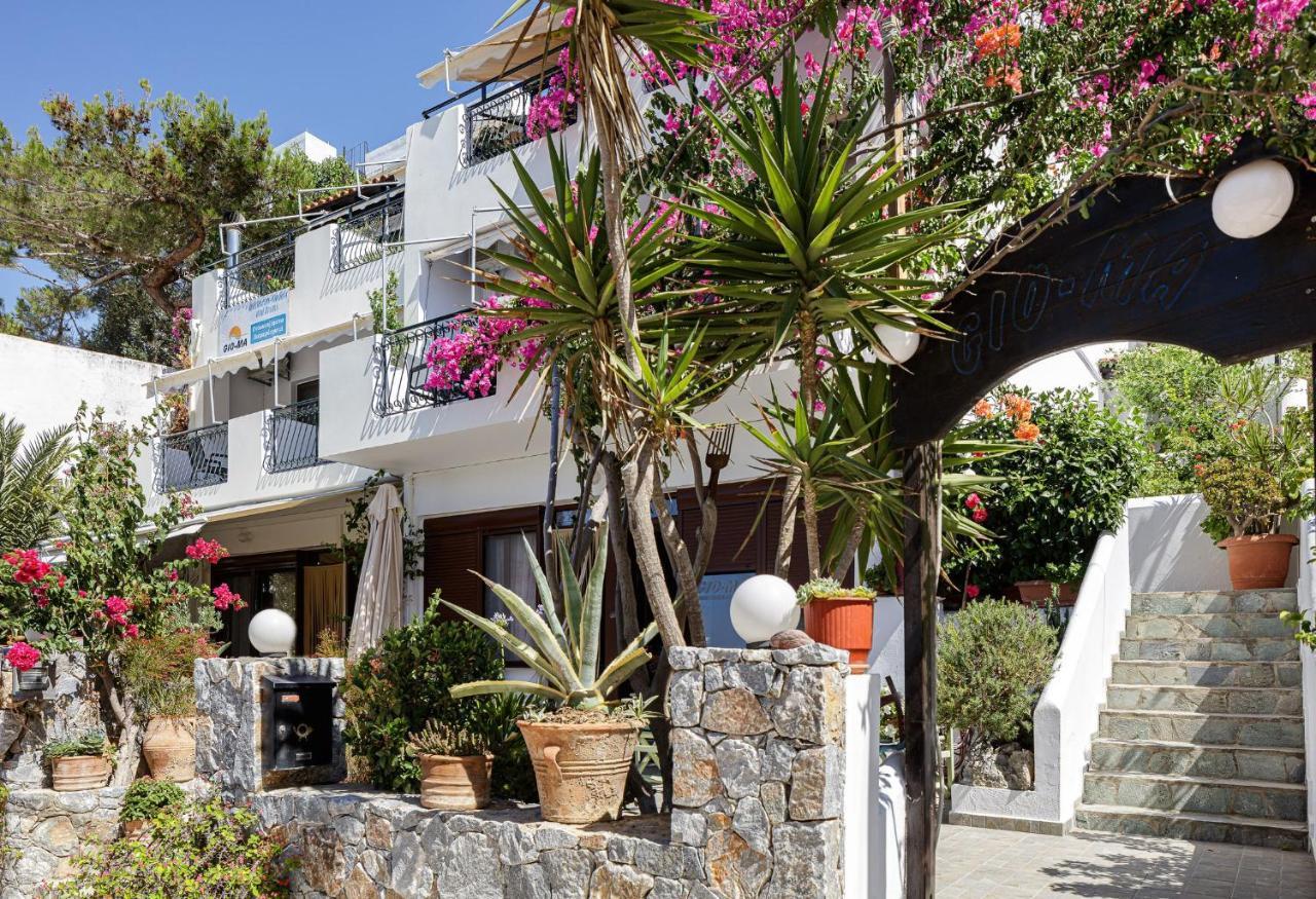 Gio-Ma Plakiás Exterior foto